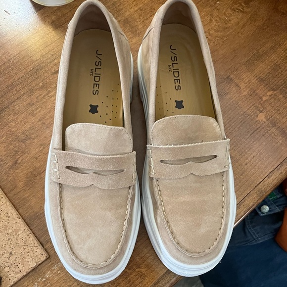 Anthropology JSlides Tan Loafers EUC - Picture 1 of 8
